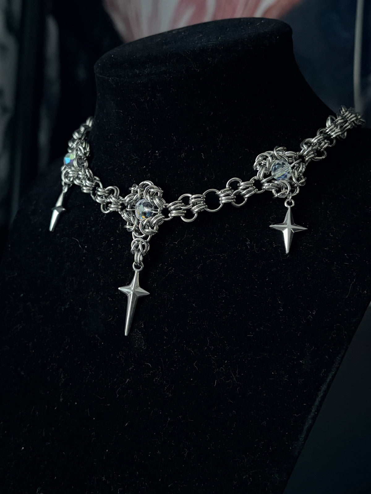 Velaris Chainmail Necklace