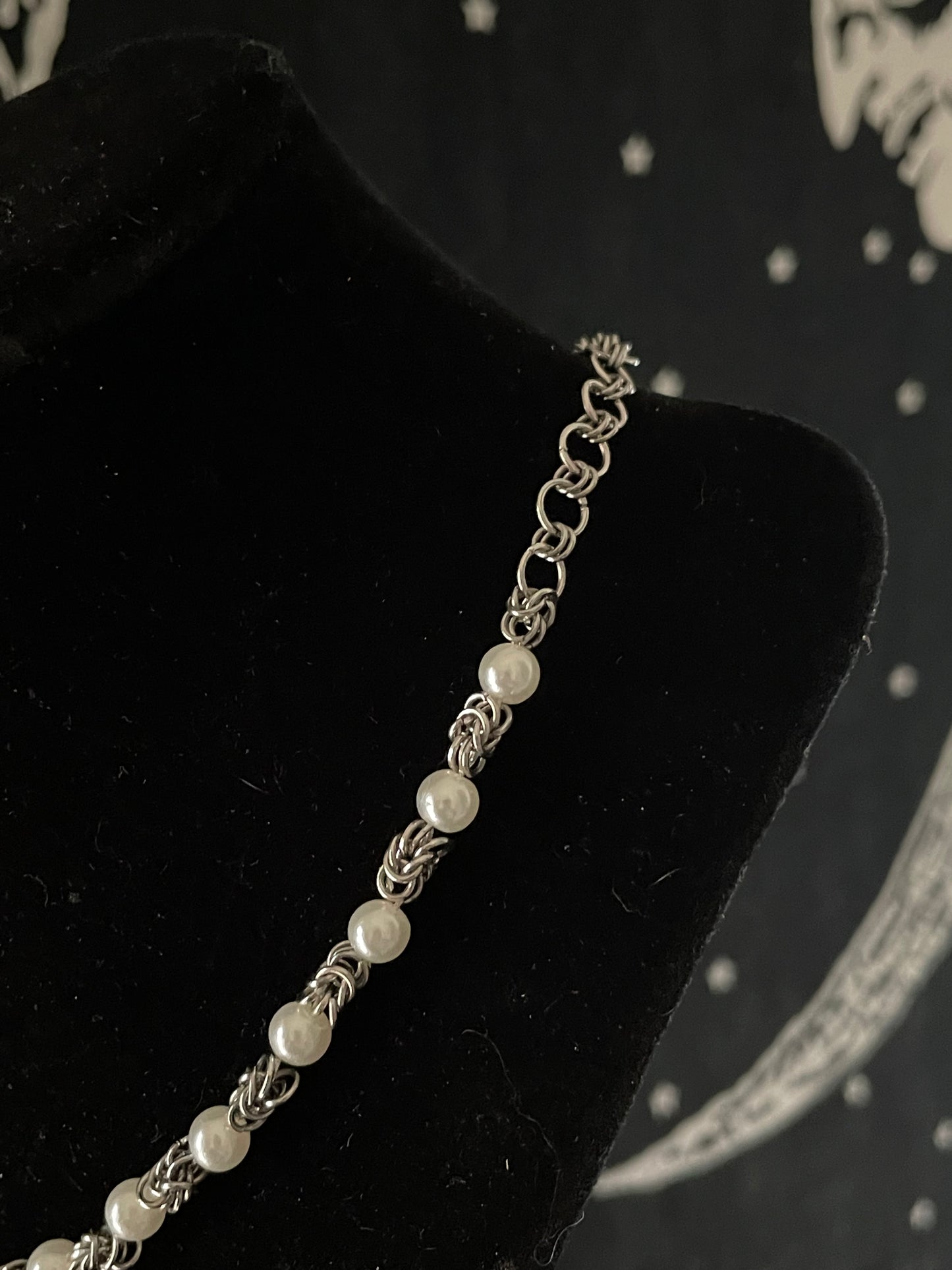 Evanthe Chainmail Necklace