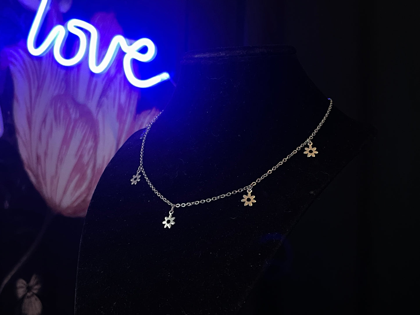 Daisy Chain Necklace