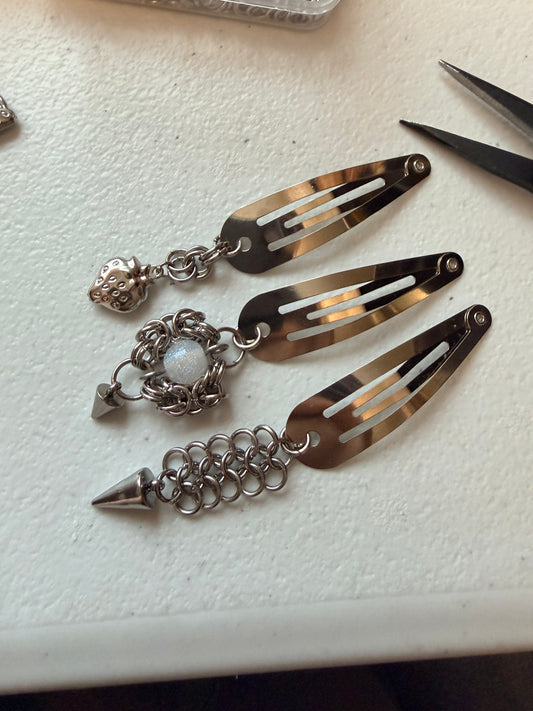 Hair clips