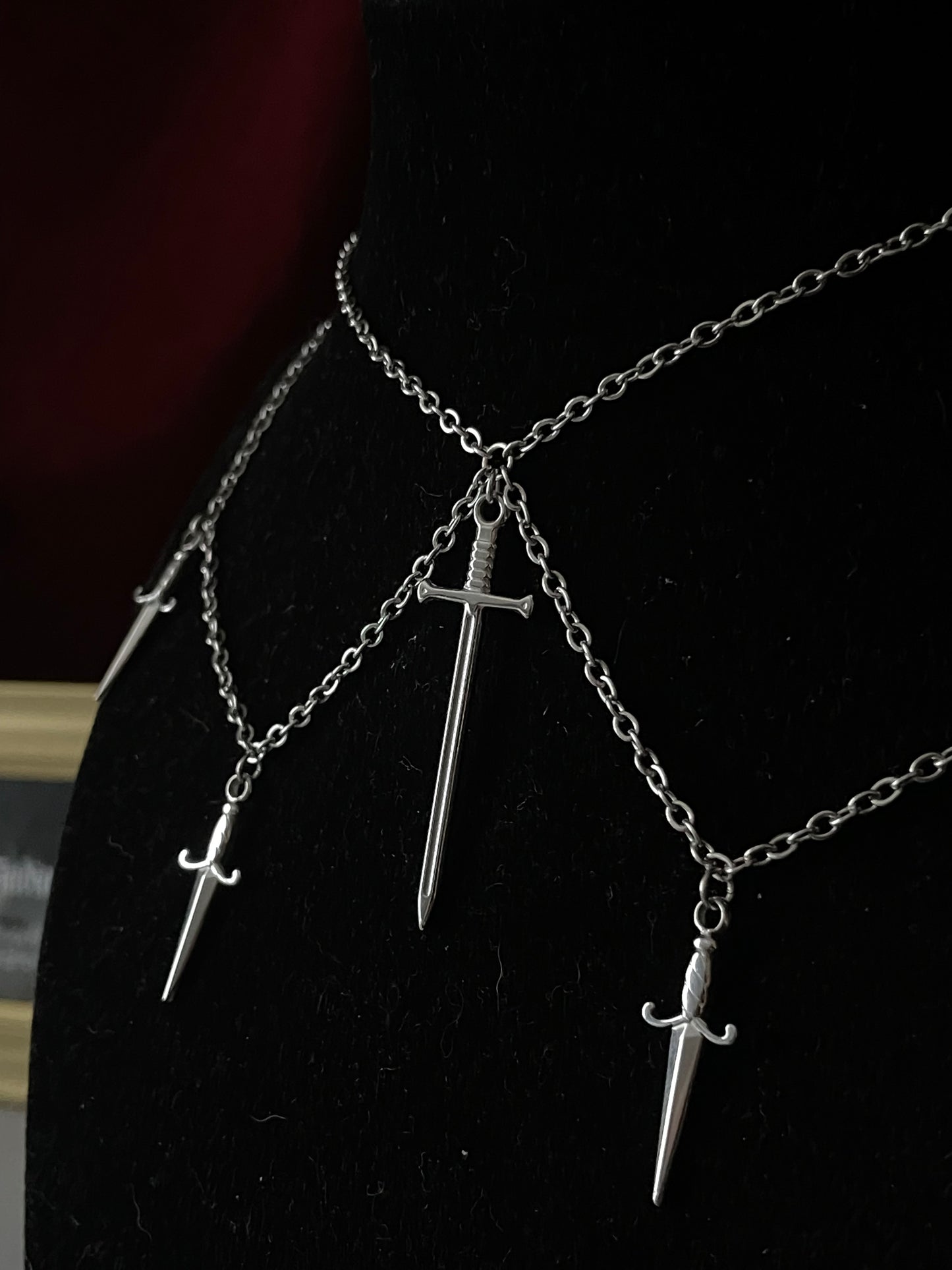 Gwendoline II Steel Necklace