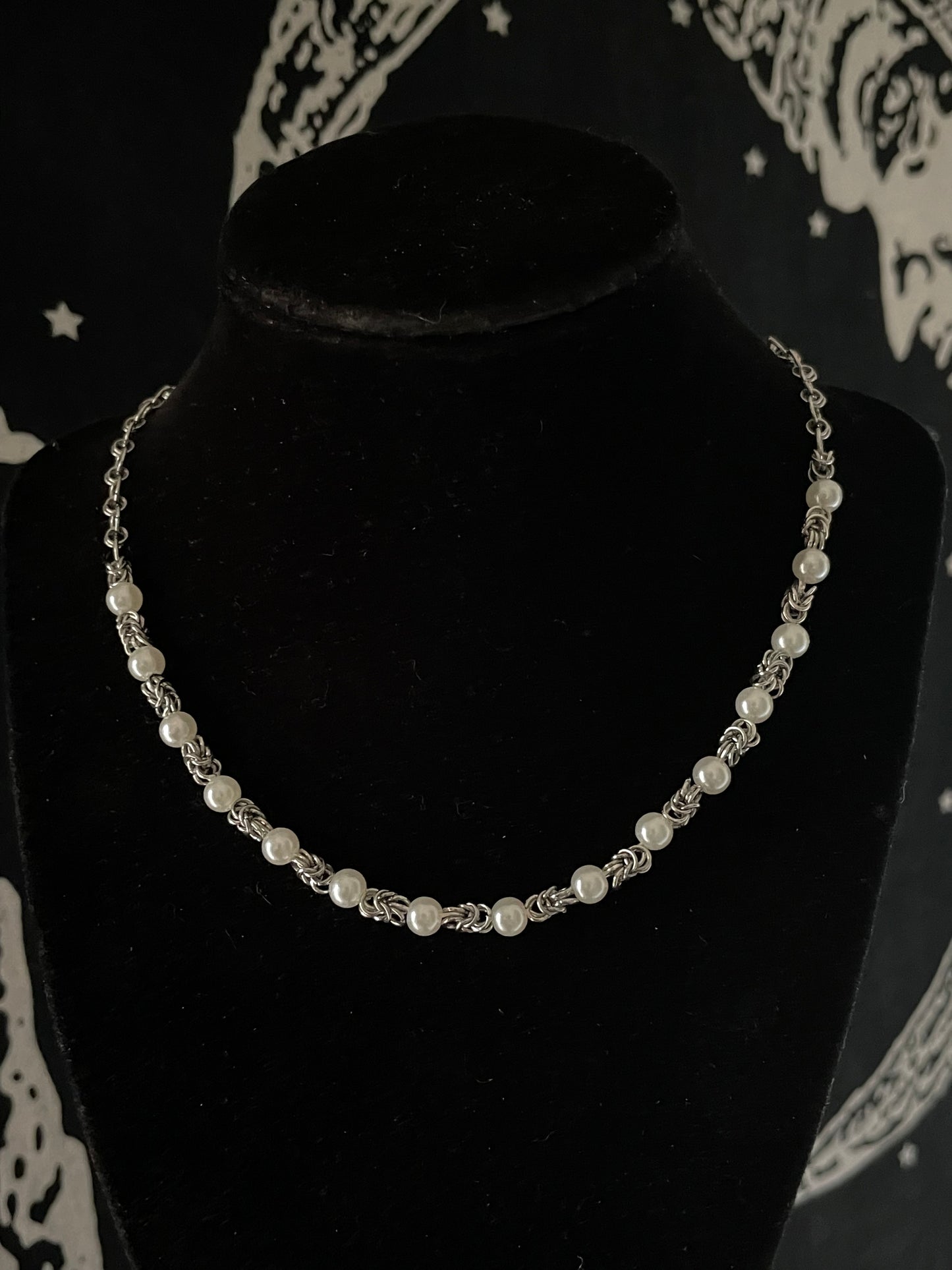 Evanthe Chainmail Necklace